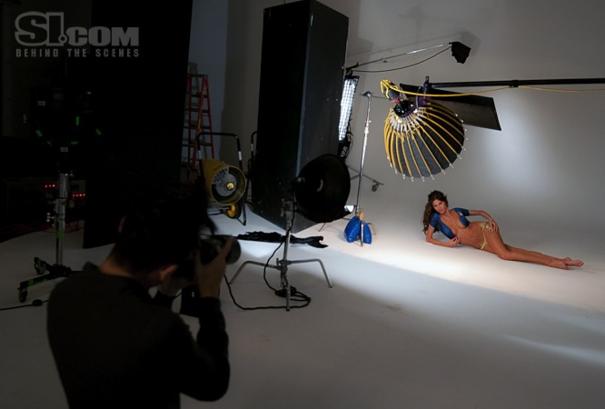 10_melissa-satta_behind_09.jpg